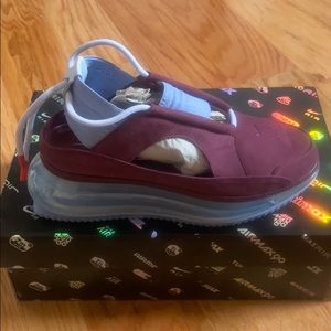 Nike Air Max FF 720 maroon